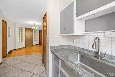 [Address not provided], Saint Louis, MO 63109 - Photo 8