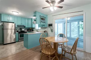 26 W Lakewood Dr, Fenton, MO 63026 - Photo 4