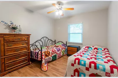 26 W Lakewood Drive, Fenton, MO 63026 - Photo 12