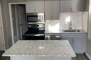 5022 Elenore Ave, Saint Louis, MO 63116 - Photo 2