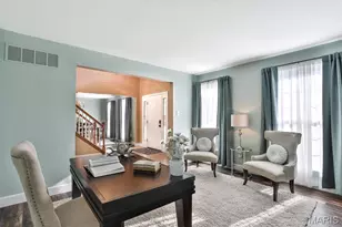 5527 Hennsley Cir, Weldon Spring, MO 63304 - Photo 2