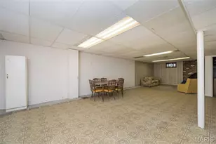2570 Guildford Dr, Florissant, MO 63033 - Photo 28