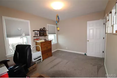 7266 Mackenzie Road, Unincorporated, MO 63123 - Photo 6