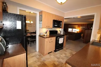 7266 Mackenzie Road, Unincorporated, MO 63123 - Photo 14