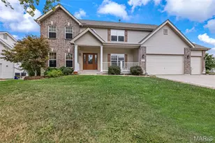 2050 Hannah Dr, Wentzville, MO 63385 - Photo 2
