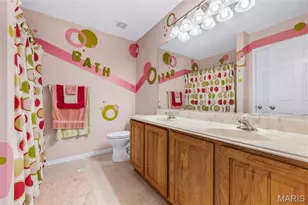2050 Hannah Dr, Wentzville, MO 63385 - Photo 30