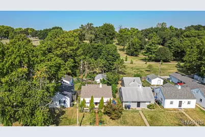 6833 Wanda Avenue, Saint Louis, MO 63116 - Photo 6