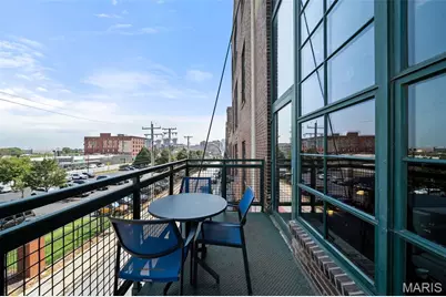 2323 Locust Street #212, Saint Louis, MO 63103 - Photo 8