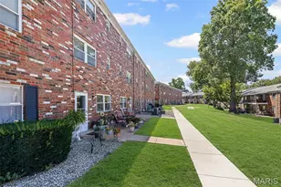 3137 Roger Williams Dr, Bridgeton, MO 63044 - Photo 2