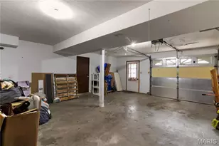 300 Valley Pl, De Soto, MO 63020 - Photo 12