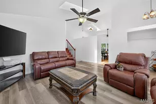 308 Cypress Point Ct, Cottleville, MO 63304 - Photo 8