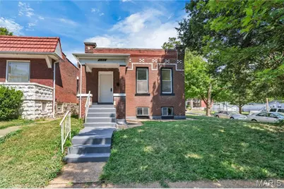 4163 Walsh Street, Saint Louis, MO 63116 - Photo 1