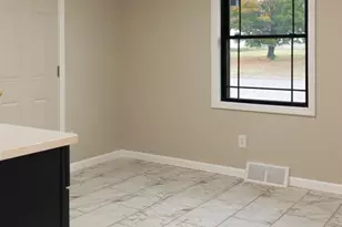 605 Hunters Creek Dr, Lebanon, MO 65536 - Photo 12