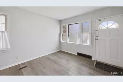 6962 Sutherland Avenue, Saint Louis, MO 63109 - Photo 8