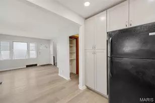 6962 Sutherland Ave, Saint Louis, MO 63109 - Photo 10