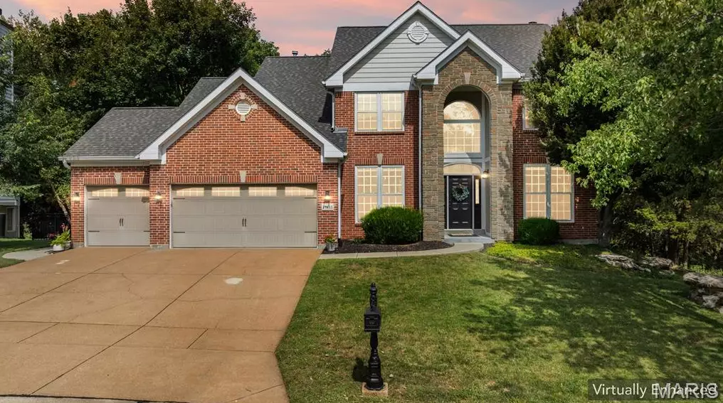 17833 Suzanne Ridge Dr, Wildwood, MO 63038 - MLS 25059445