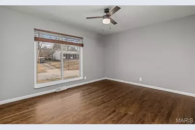 717 Crosswood Drive, Saint Charles, MO 63303 - Photo 22