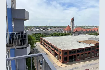 210 N 17th Street #1007, Saint Louis, MO 63103 - Photo 6