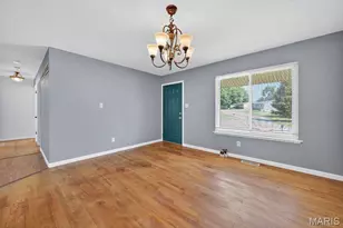 608 Mt Vernon Dr, Arnold, MO 63010 - Photo 4