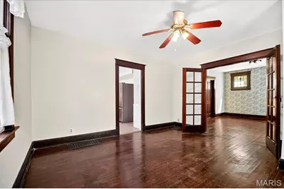 1355 Stein Road, Ferguson, MO 63135 - Photo 8