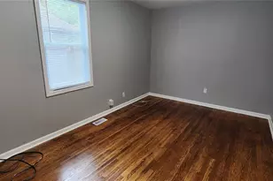 818 Robert Ave, Ferguson, MO 63135 - Photo 6
