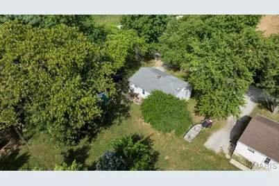 2824 Mulberry Lane, Saint Charles, MO 63303 - Photo 2