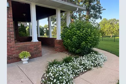 20325 South  Hwy 5, Lebanon, MO 65536 - Photo 2