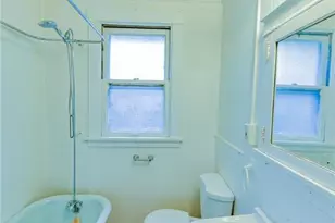 2049 Blendon Pl, Saint Louis, MO 63143 - Photo 6