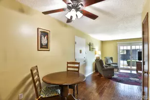 9209 Bent Pine Ct, Saint Louis, MO 63126 - Photo 8