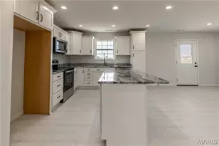 301 Citation St, Sikeston, MO 63801 - Photo 6