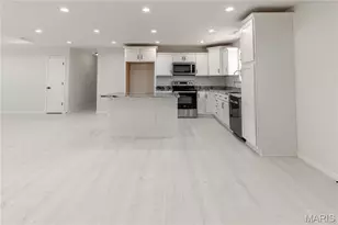 301 Citation St, Sikeston, MO 63801 - Photo 2