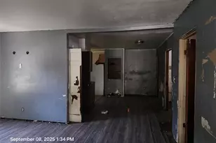 53 N Dade Ave, Ferguson, MO 63135 - Photo 2