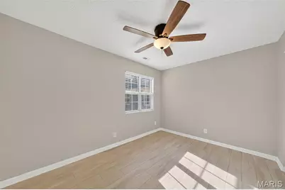 9011 N Swan Circle, Brentwood, MO 63144 - Photo 12