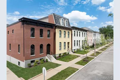 2205 Hickory, Saint Louis, MO 63104 - Photo 2