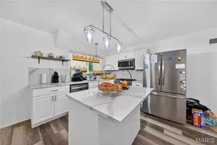 2255 Wheatfield Dr, Florissant, MO 63033 - Photo 16