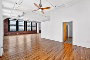 1010 St Charles St, Saint Louis, MO 63101 - Photo 2