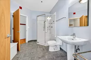 1010 St Charles St, Saint Louis, MO 63101 - Photo 24