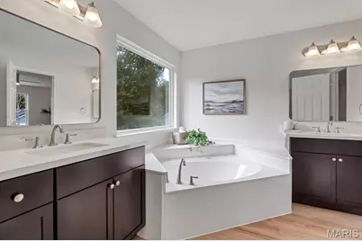 25 Hawthorne Hills Drive, Warrenton, MO 63383 - Photo 16