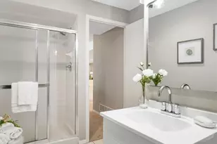 14543 Debbenham Ln, Chesterfield, MO 63017 - Photo 58