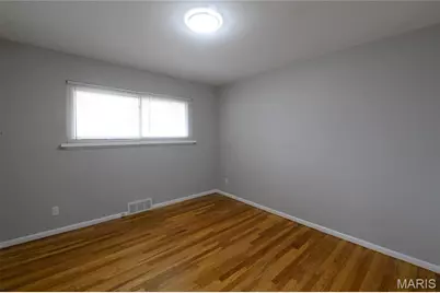 1980 Parker Road, Florissant, MO 63033 - Photo 18