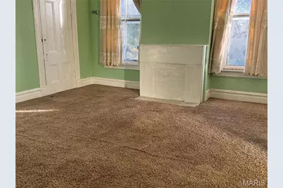 3705 Illinois Avenue, Saint Louis, MO 63118 - Photo 10