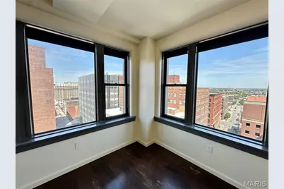 915 Olive Street #1203, Saint Louis, MO 63101 - Photo 4