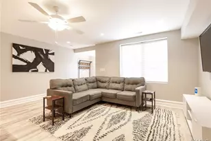 1045 S Taylor Ave, Saint Louis, MO 63110 - Photo 30