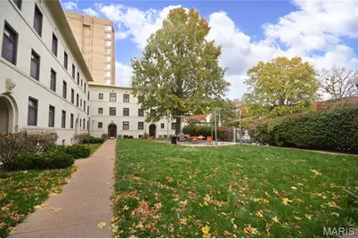 603 Westgate Avenue #603C, Saint Louis, MO 63130 - Photo 2