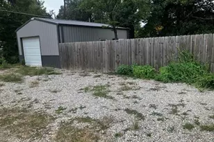 622 W Martin Ave, Campbell, MO 63933 - Photo 18