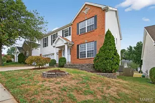 11074 Kohrs Ln, Saint Louis, MO 63123 - Photo 2