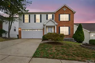 11074 Kohrs Ln, Saint Louis, MO 63123 - Photo 1