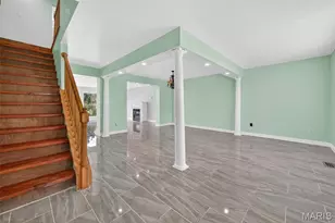 11074 Kohrs Ln, Saint Louis, MO 63123 - Photo 10