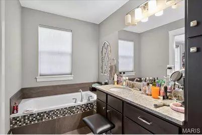1026 Bridleridge Crossing Spur, High Ridge, MO 63049 - Photo 32