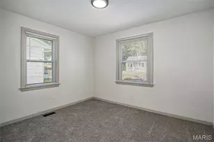 10222 Driver Ave, Saint Louis, MO 63114 - Photo 14